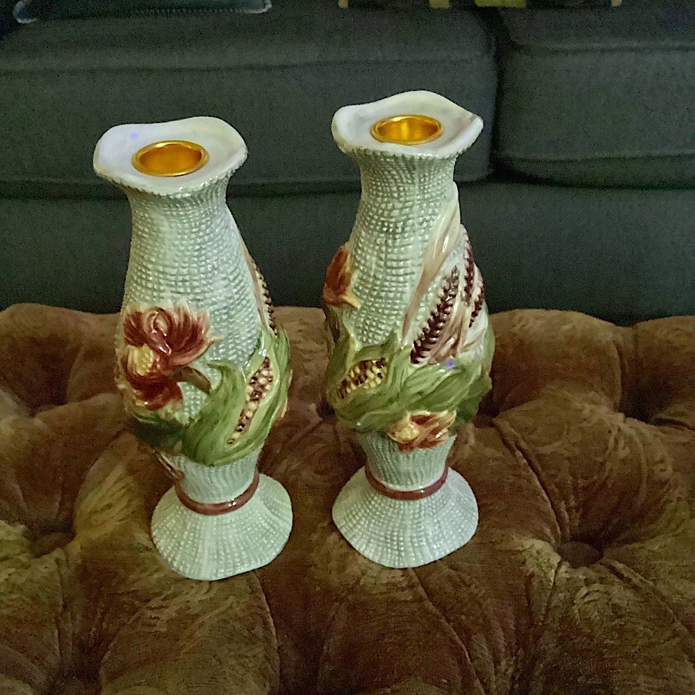 Signature Home Collection Harvest Theme Candle Holder